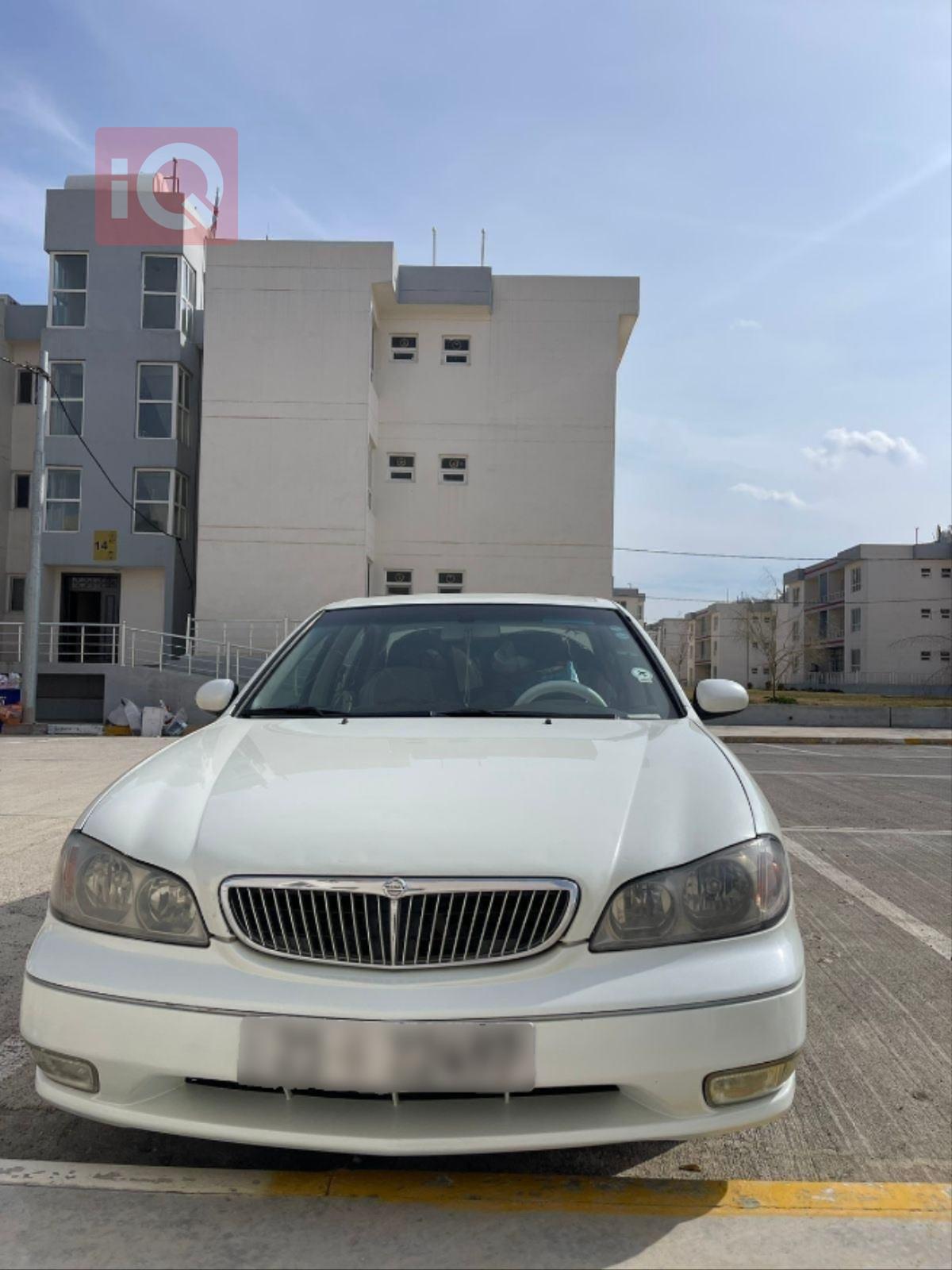 نيسان ماكسيما